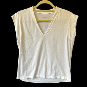 Frame Relaxed fit V-neck tee XS White 100% Cotton Womens top Short dolman sleeve
